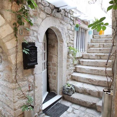 Phaedra Apartment Trogir Exterior photo